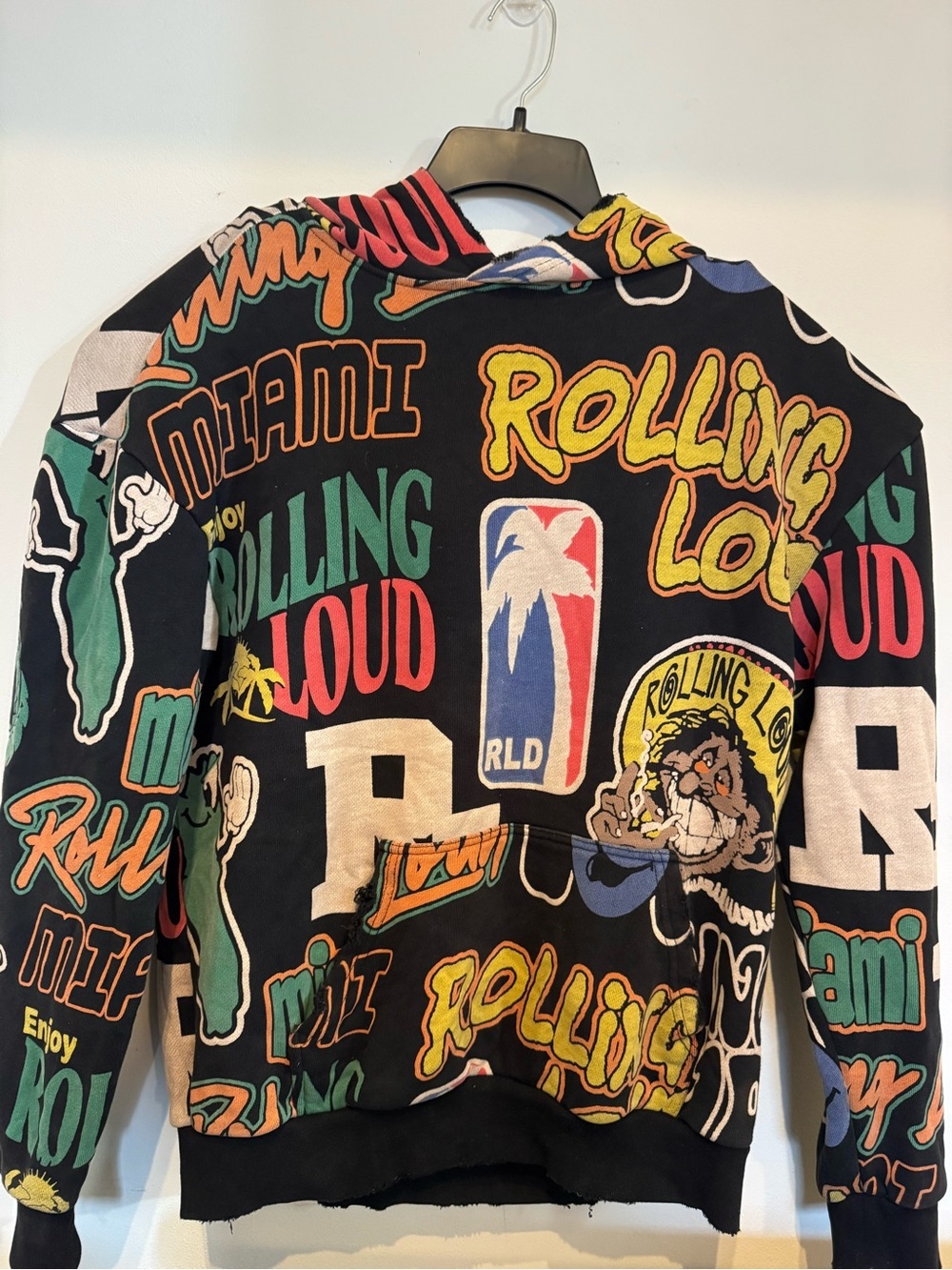 Graphic 'Rolling Loud' Black Pullover Hoodie